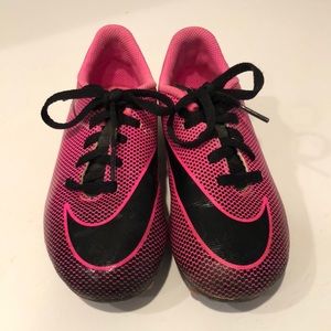 Girls Nike Soccer Cleats size 13